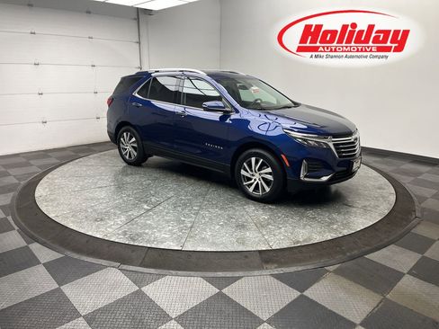 Certified 2022 Chevrolet Equinox Premier w/ LPO, Floor Liner Package image 1