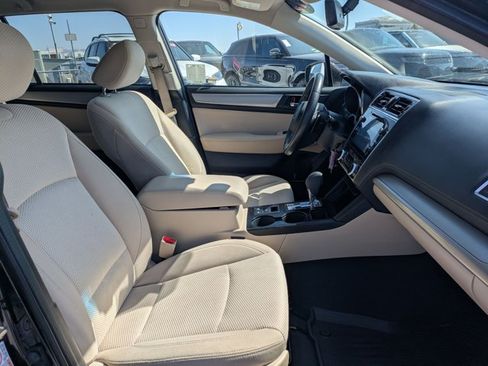 Used 2019 Subaru Outback 2.5i Premium AWD/4WD image 19