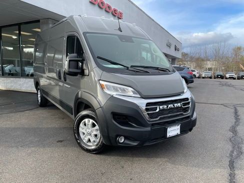 New 2026 RAM ProMaster 2500 w/ Quick Order Package 22G SLT image 3