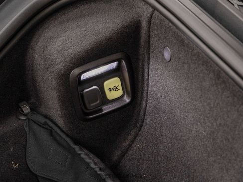 Used 2020 Chevrolet Corvette Stingray Premium Cpe w/ 3LT Preferred Equipment Group RWD image 96