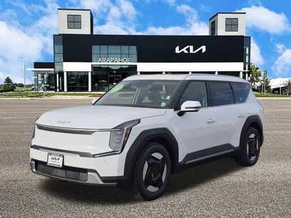 New 2026 Kia EV9 Land w/ Nightfall Edition Package