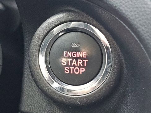 Used 2021 Subaru Ascent Premium w/ Convenience Package image 20