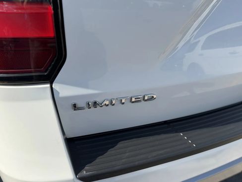 Used 2021 Ford Expedition Limited AWD/4WD image 53