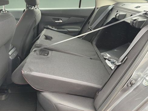 New 2026 Nissan Sentra SR w/ Floor Mat Package FWD image 18