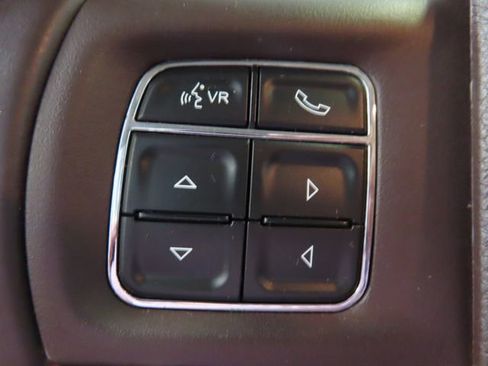 Used 2016 RAM 1500 Big Horn RWD image 21