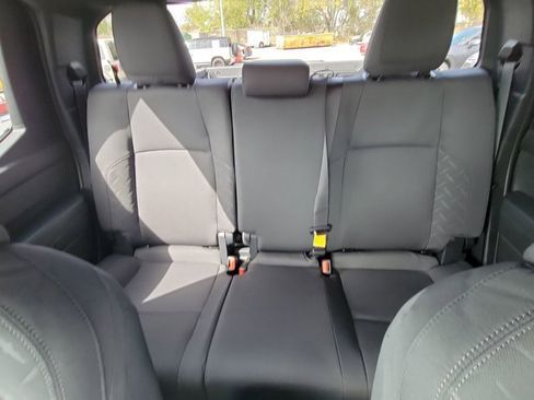 Used 2024 Toyota Tacoma SR5 image 5