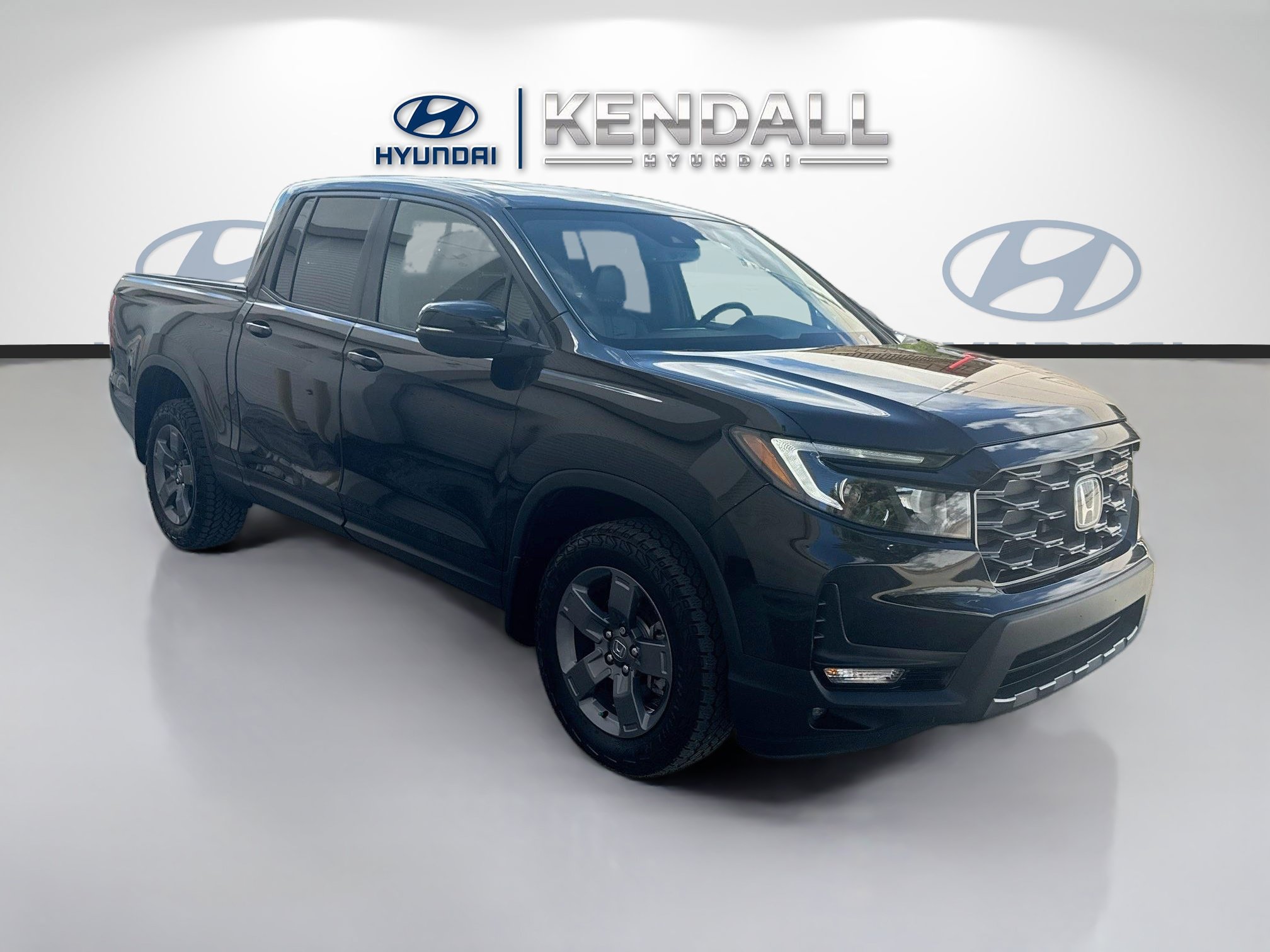 Used 2024 Honda Ridgeline TrailSport image 1