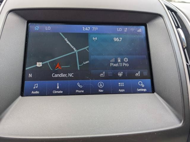 Used 2020 Ford Edge SEL w/ Cold Weather Package FWD image 9