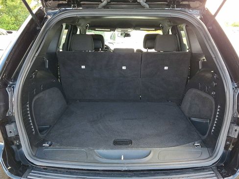 Certified 2020 Jeep Grand Cherokee Laredo image 28