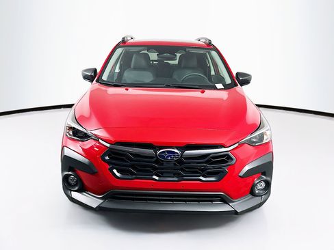 Used 2024 Subaru Crosstrek 2.0i Premium image 2