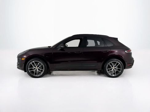 Used 2024 Porsche Macan AWD/4WD image 2