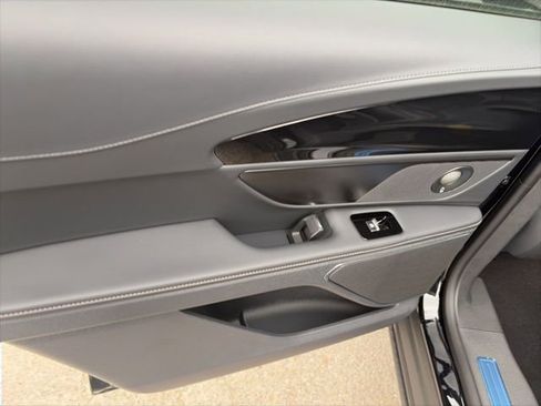 New 2026 Lincoln Nautilus Premier w/ Equipment Group 102A AWD/4WD image 12