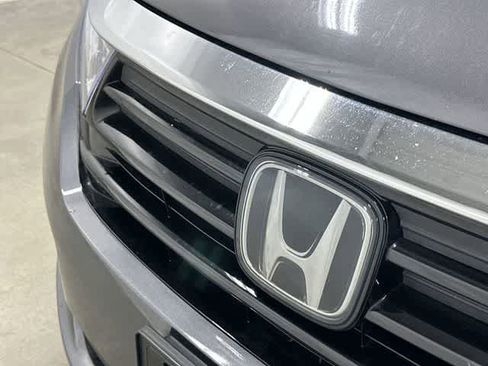 Used 2023 Honda Odyssey Touring image 31