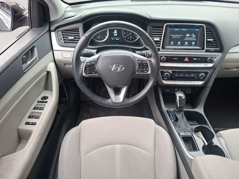 Used 2018 Hyundai Sonata SEL image 11
