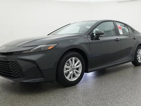 New 2026 Toyota Camry LE FWD image 17