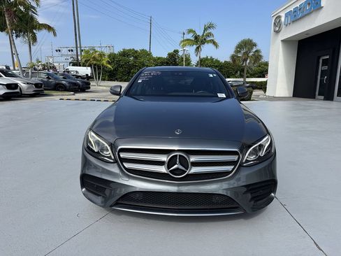Used 2018 Mercedes-Benz E 300 4MATIC image 29