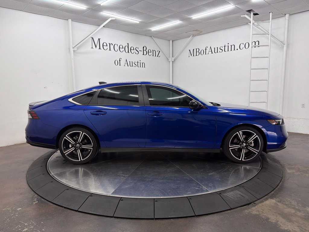 Used 2024 Honda Accord Sport image 8