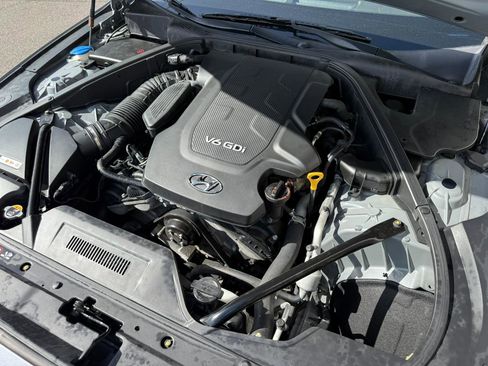 Used 2015 Hyundai Genesis 3.8 w/ Option Group 02 image 19