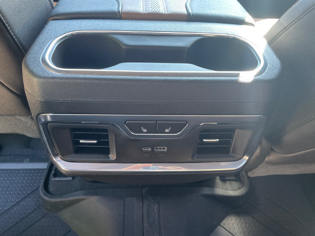 Certified 2025 Chevrolet Silverado 2500 High Country w/ High Country Premium Package AWD/4WD image 21