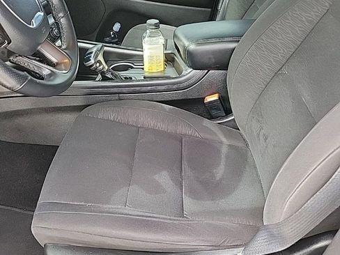 Used 2021 Dodge Durango SXT image 9