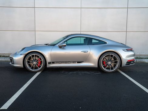 Certified 2024 Porsche 911 Carrera 4S AWD/4WD image 2