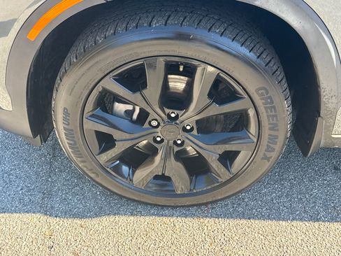 Used 2021 Hyundai Palisade SEL w/ Premium Package image 11