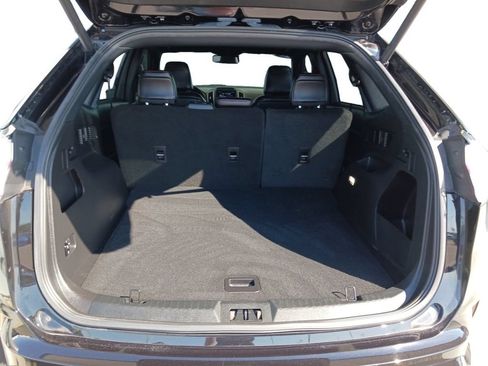 Used 2023 Ford Edge ST-Line AWD/4WD image 9