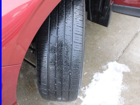 Used 2017 Subaru Forester 2.5i Premium image 13