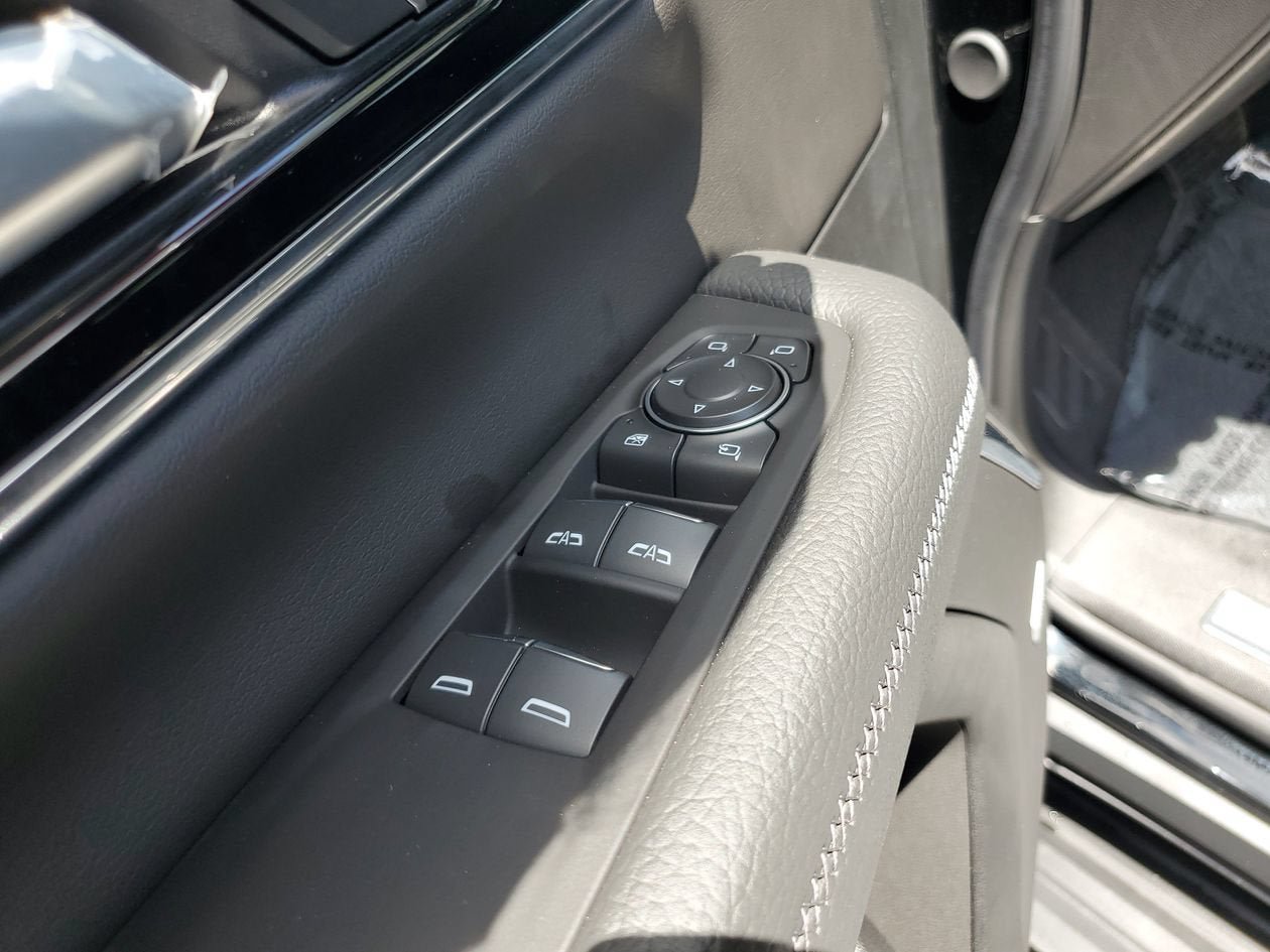 New 2026 GMC Yukon Denali RWD image 18