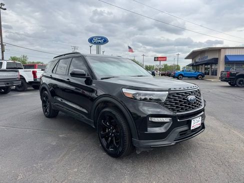 Used 2023 Ford Explorer ST-Line w/ Class IV Trailer Tow Package AWD/4WD image 4
