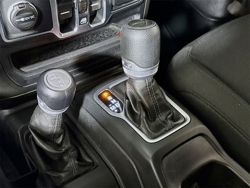 Used 2020 Jeep Gladiator Sport w/ Quick Order Package 24S image 14