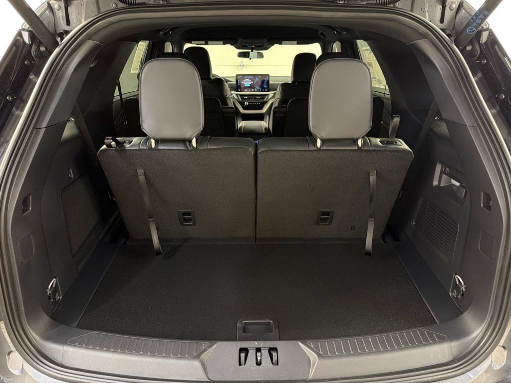 New 2027 Ford Explorer Tremor AWD/4WD image 36