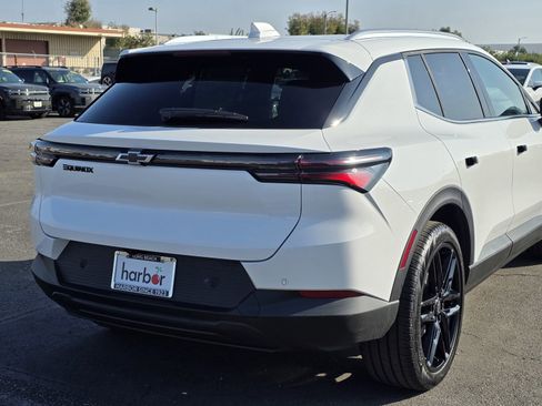 New 2026 Chevrolet Equinox EV LT w/ LPO, Blackout Package image 11