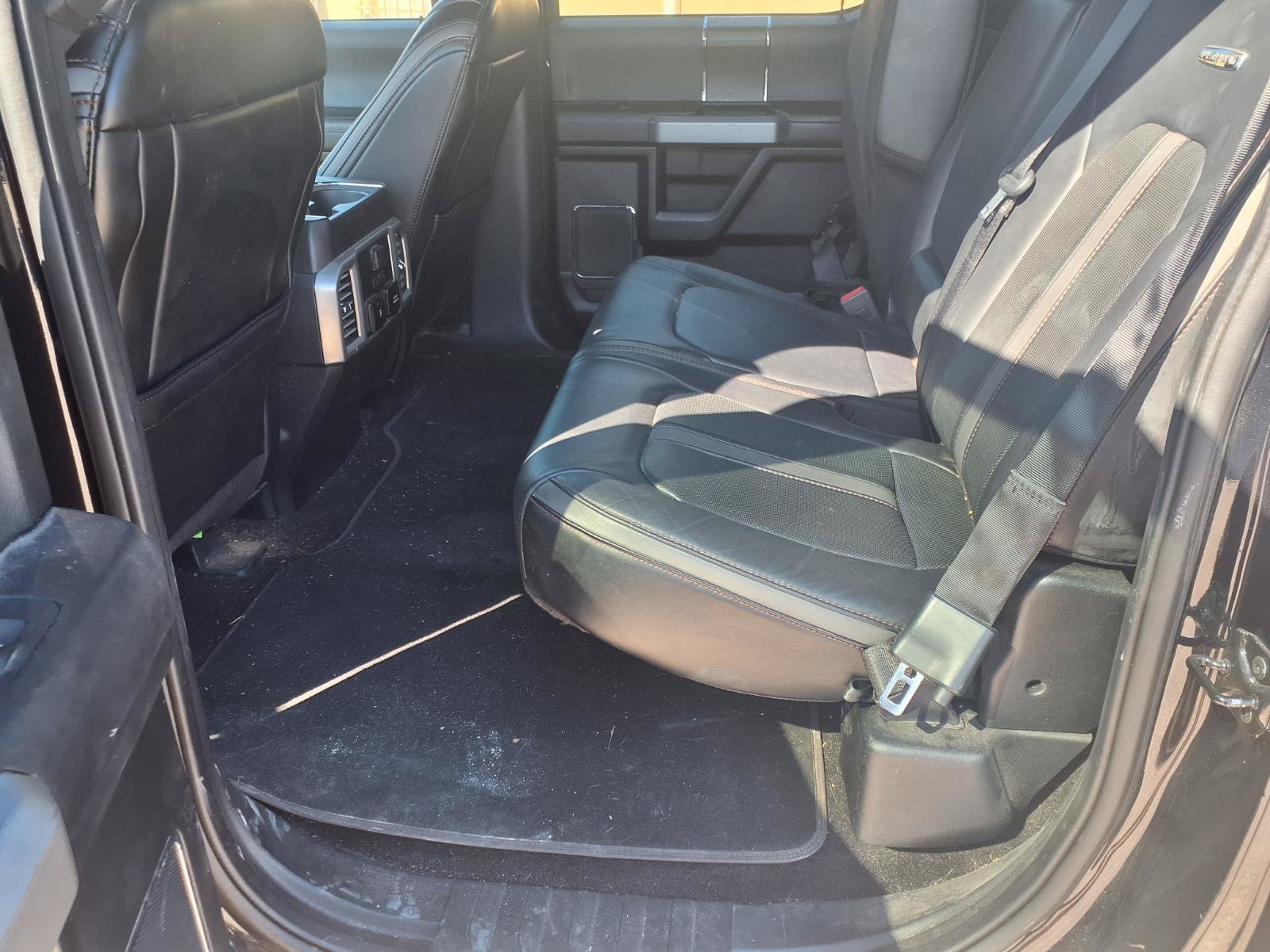 Used 2020 Ford F150 Platinum w/ Equipment Group 701A Luxury AWD/4WD image 14