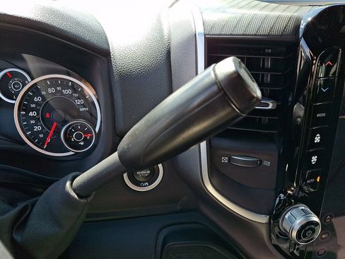 Used 2026 RAM 2500 Big Horn AWD/4WD image 16
