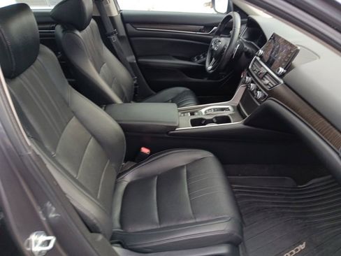 Used 2022 Honda Accord EX-L image 26