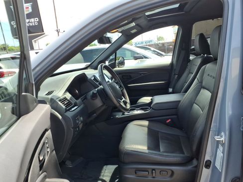 Used 2024 Honda Passport Black Edition image 21