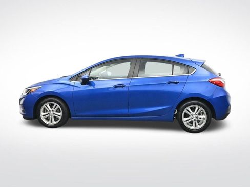 Used 2017 Chevrolet Cruze LT w/ Convenience Package image 10