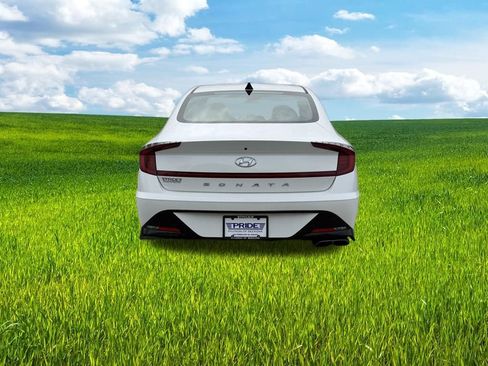 Used 2020 Hyundai Sonata SEL w/ Cargo Package FWD image 6