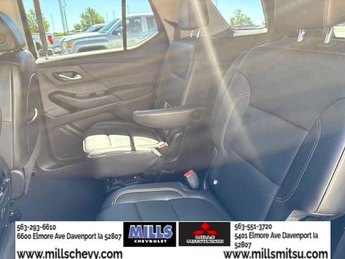 Used 2020 Chevrolet Traverse LT w/ LT Premium Package AWD/4WD image 20