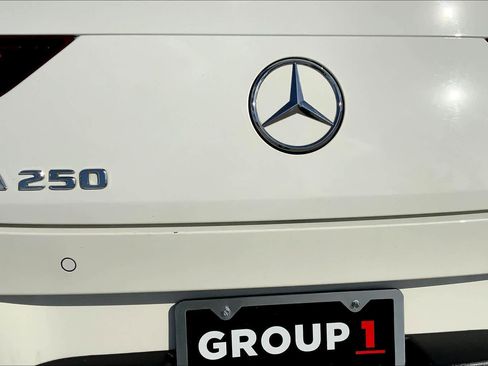 Used 2025 Mercedes-Benz CLA 250 image 10