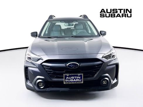 Certified 2025 Subaru Outback Premium w/ Popular Package #1A image 3