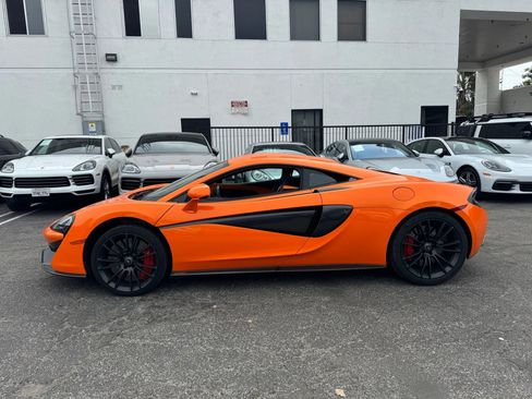 Used 2017 McLaren 570S Coupe 2D image 5