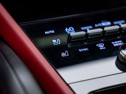 New 2026 Porsche Cayenne S image 28