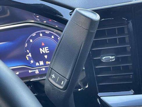 Used 2025 Chevrolet Silverado 1500 LT image 22