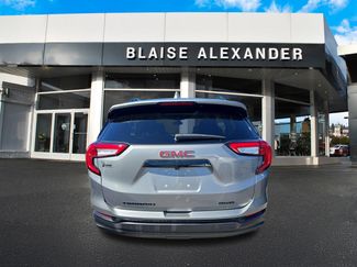 Used 2023 GMC Terrain SLE w/ Driver Convenience Package AWD/4WD video 4