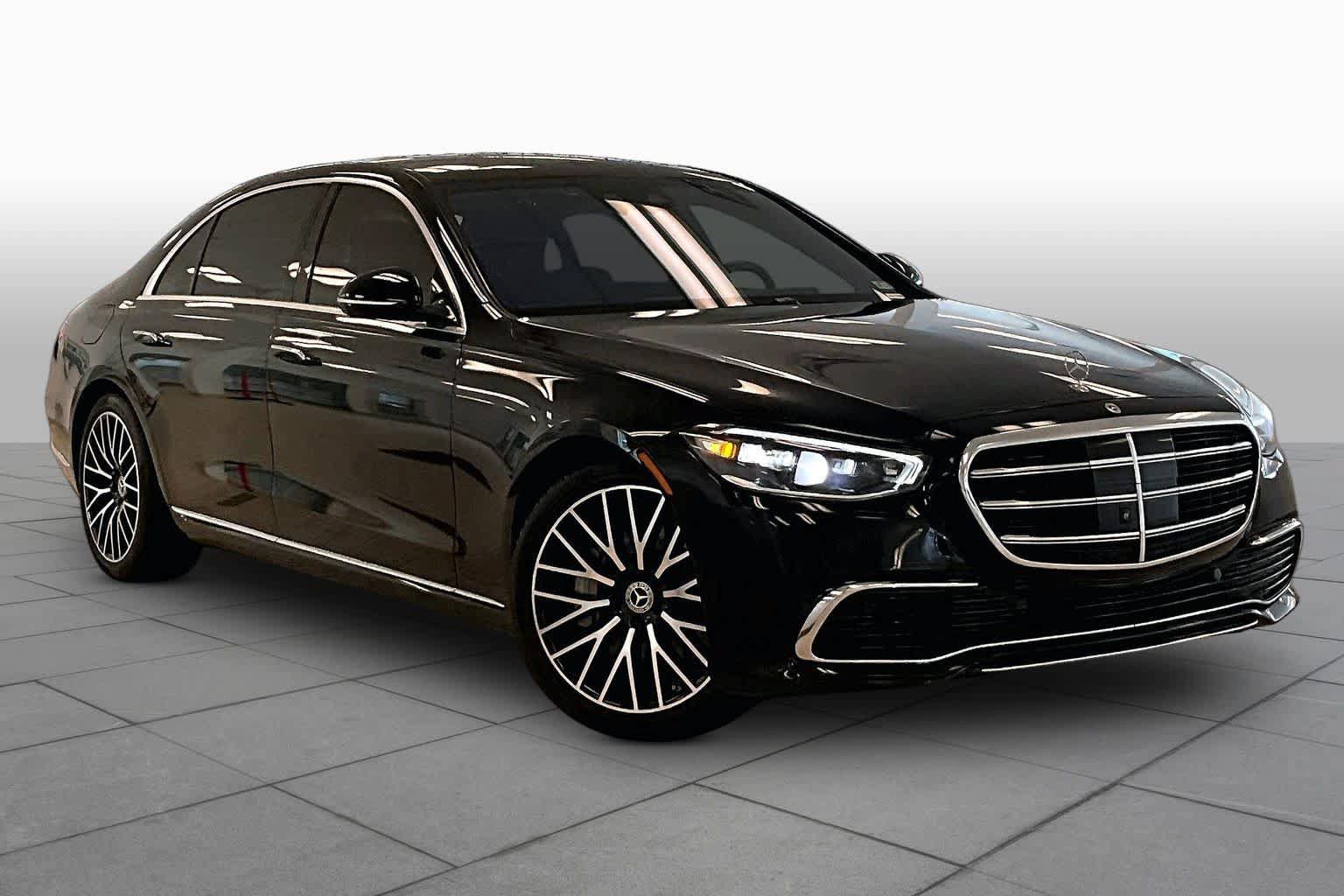 Used 2025 Mercedes-Benz S 580 4MATIC Sedan image 2