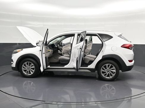 Used 2018 Hyundai Tucson SEL FWD image 37