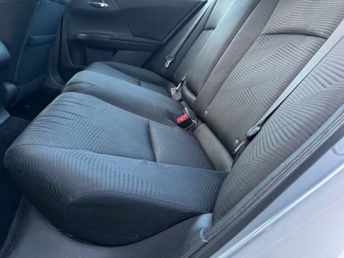 Used 2016 Honda Accord LX image 9