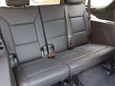Used 2024 Chevrolet Tahoe LT RWD image 19